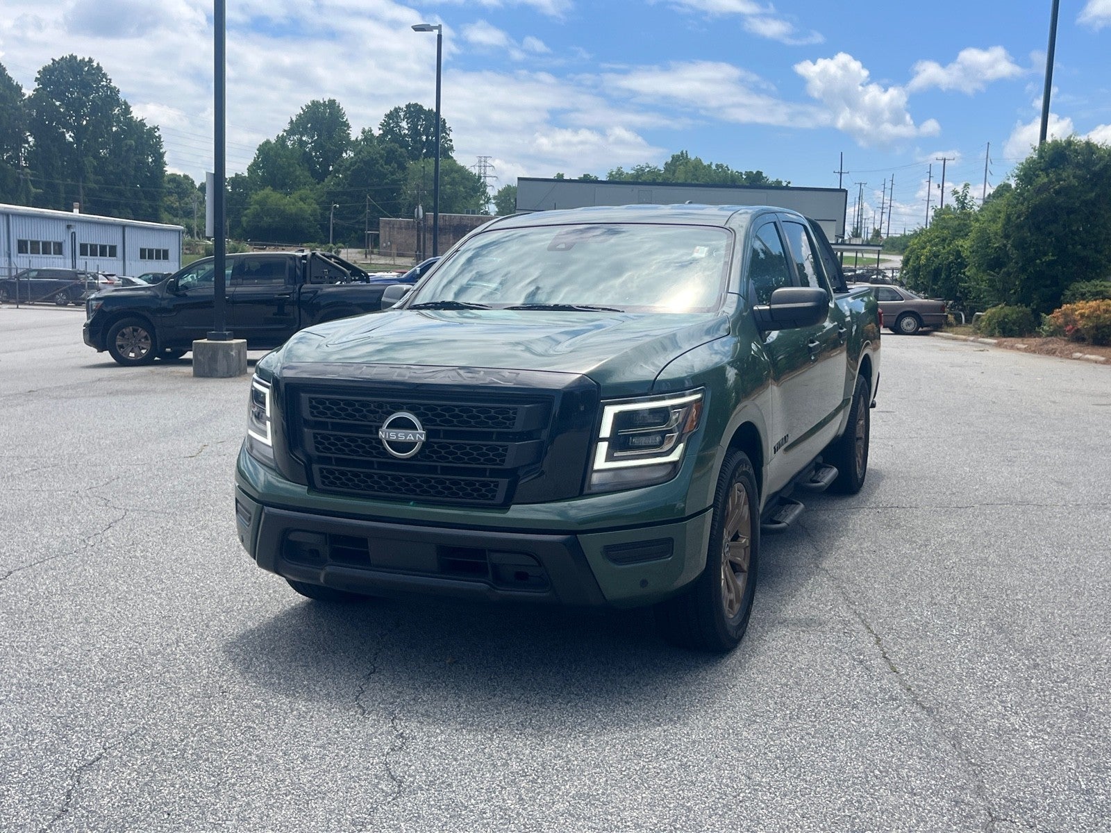 2024 Nissan Titan SV