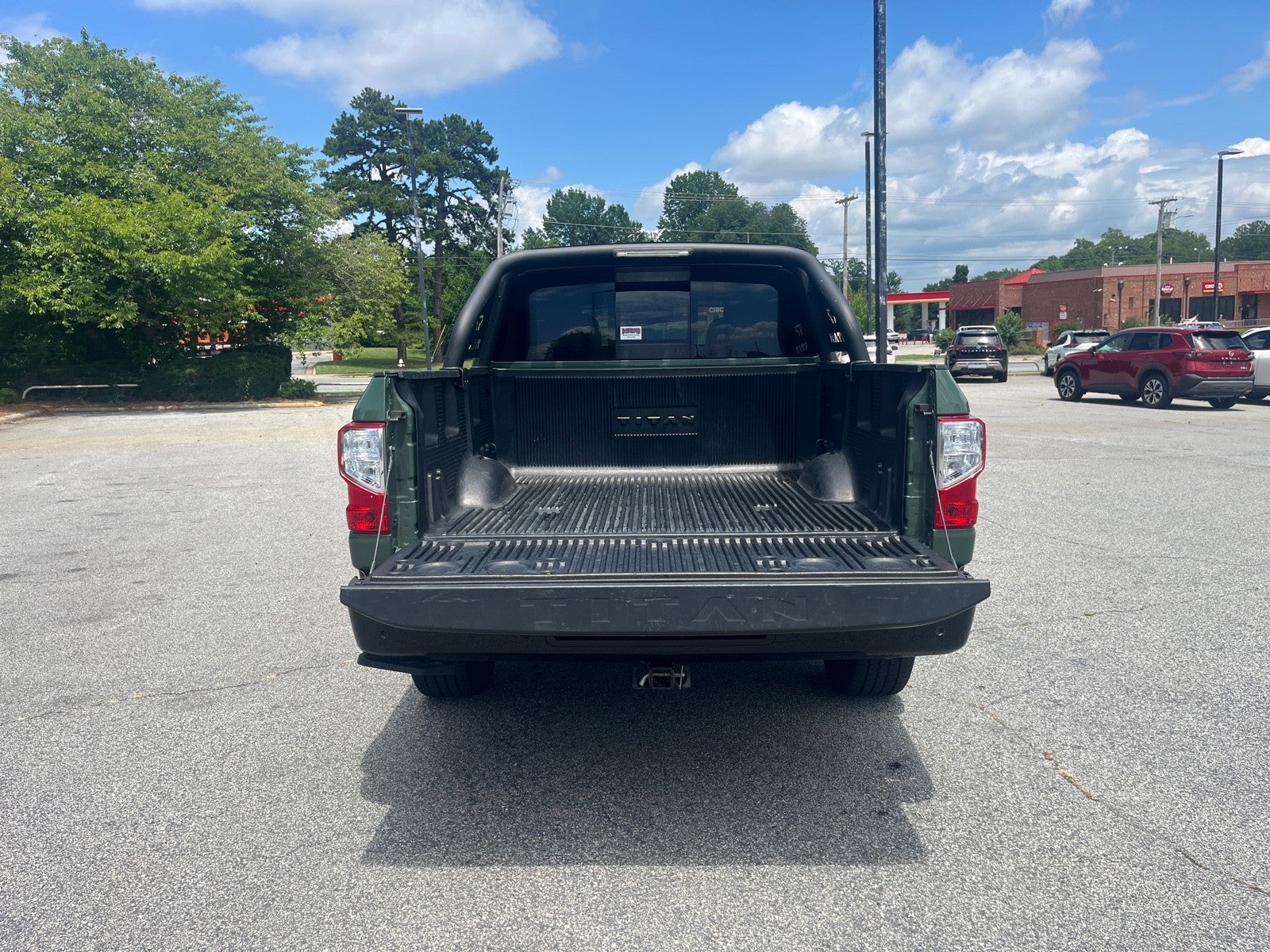 2024 Nissan Titan SV