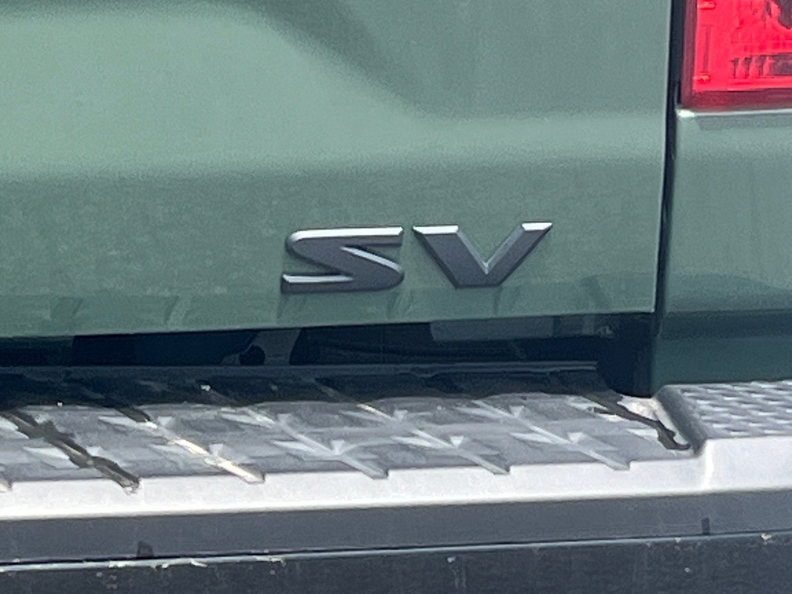 2024 Nissan Titan SV