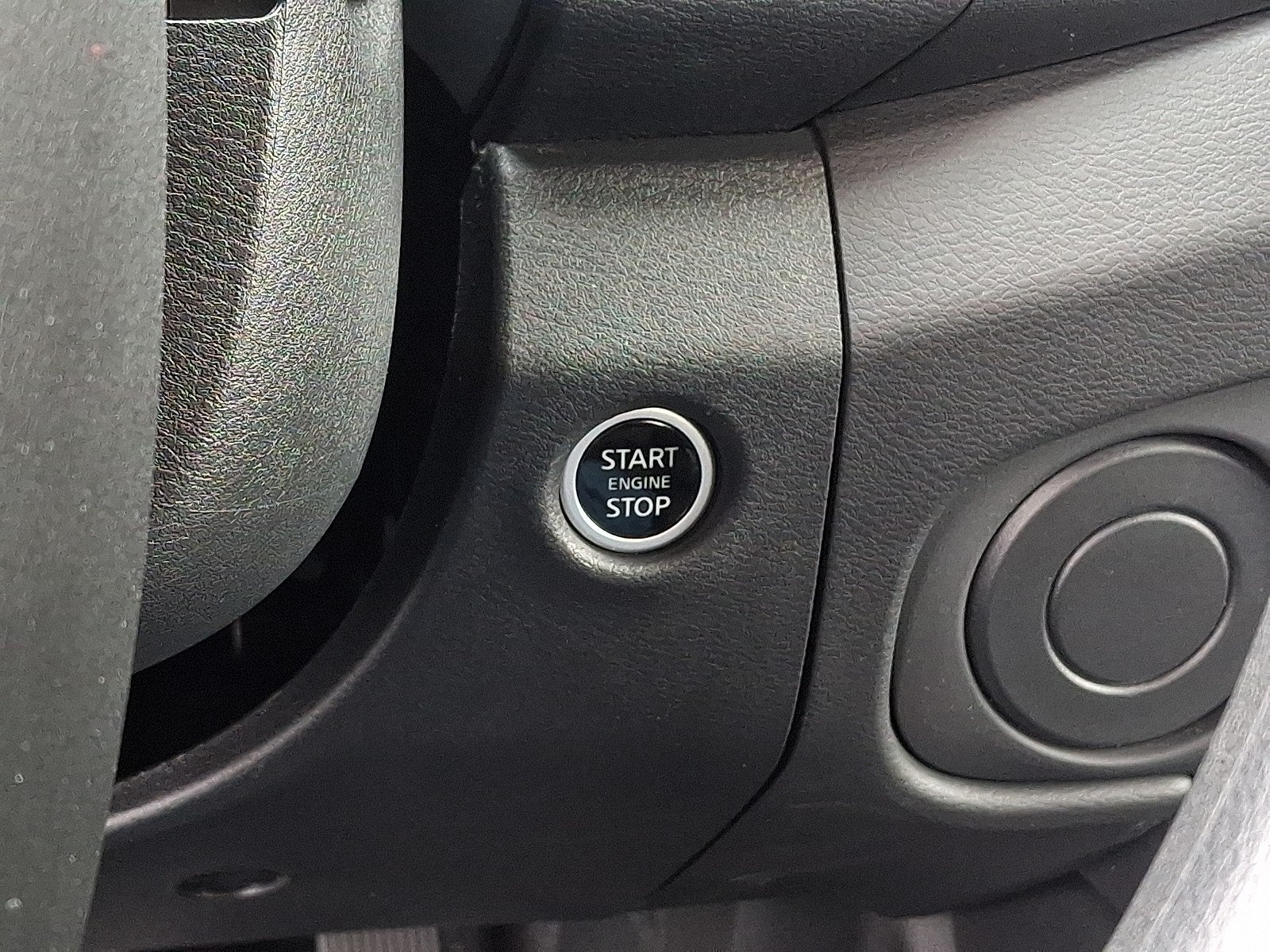 2024 Nissan Frontier King Cab® SV