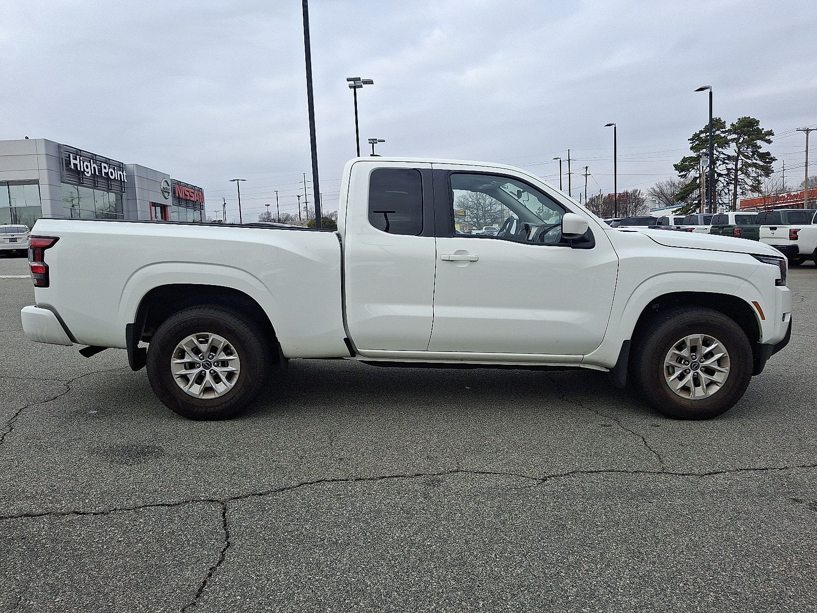 2024 Nissan Frontier King Cab® SV