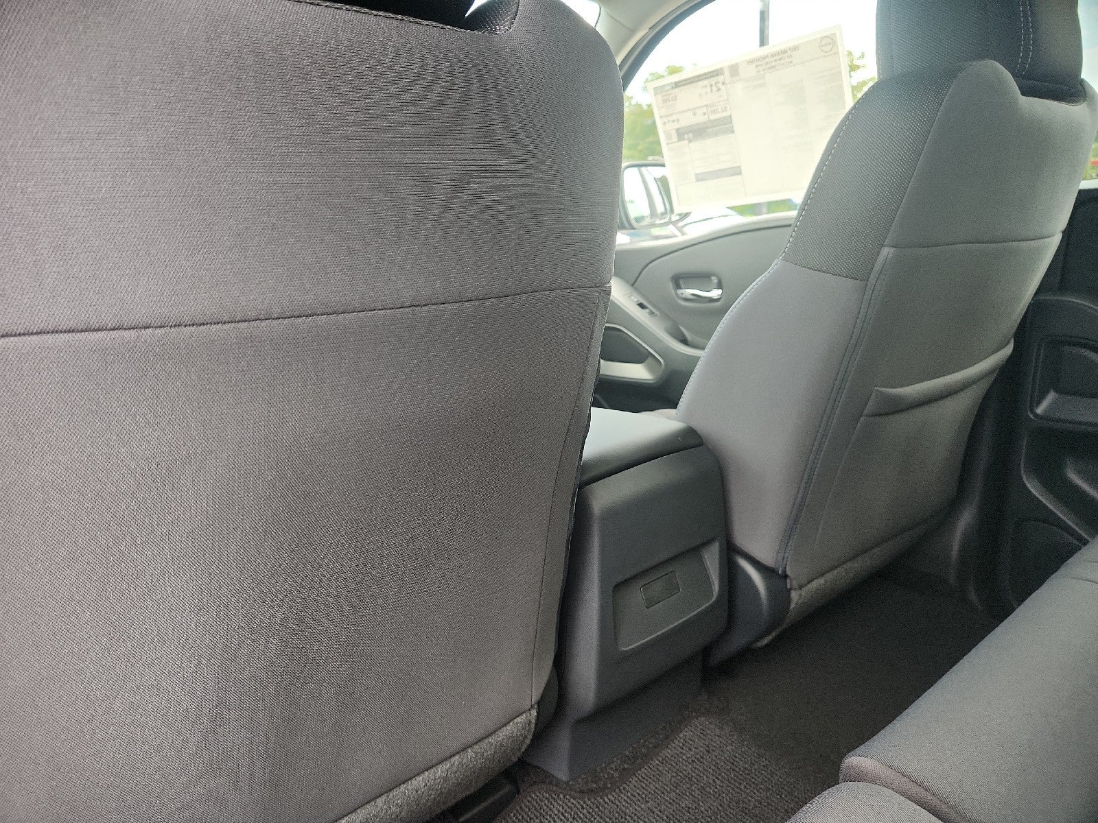 2027 Nissan Frontier Crew Cab SV