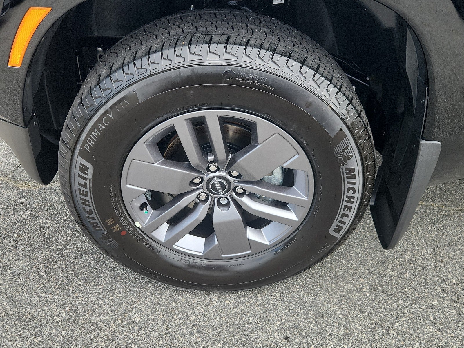 2027 Nissan Frontier Crew Cab SV