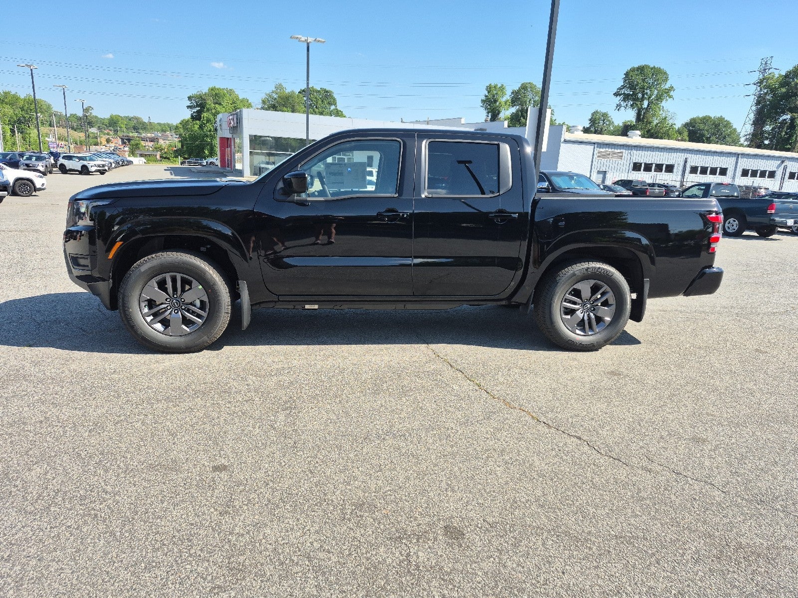 2026 Nissan Frontier Crew Cab SV