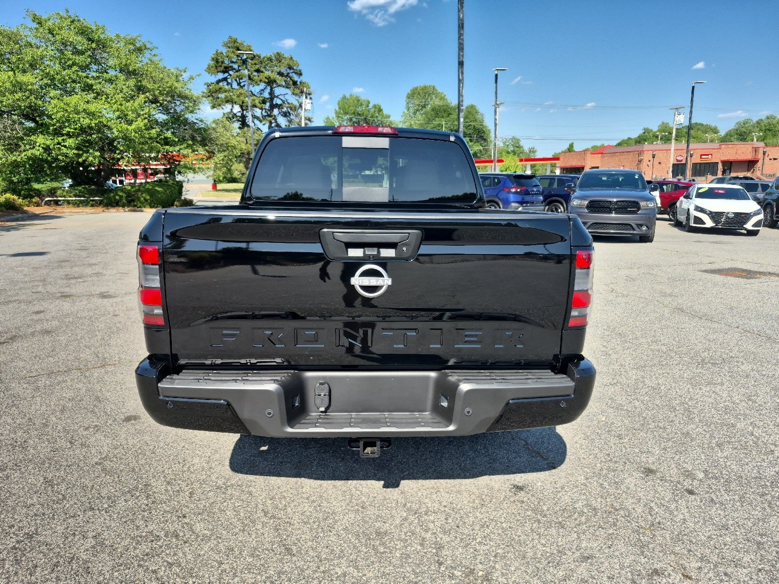 2026 Nissan Frontier Crew Cab SV