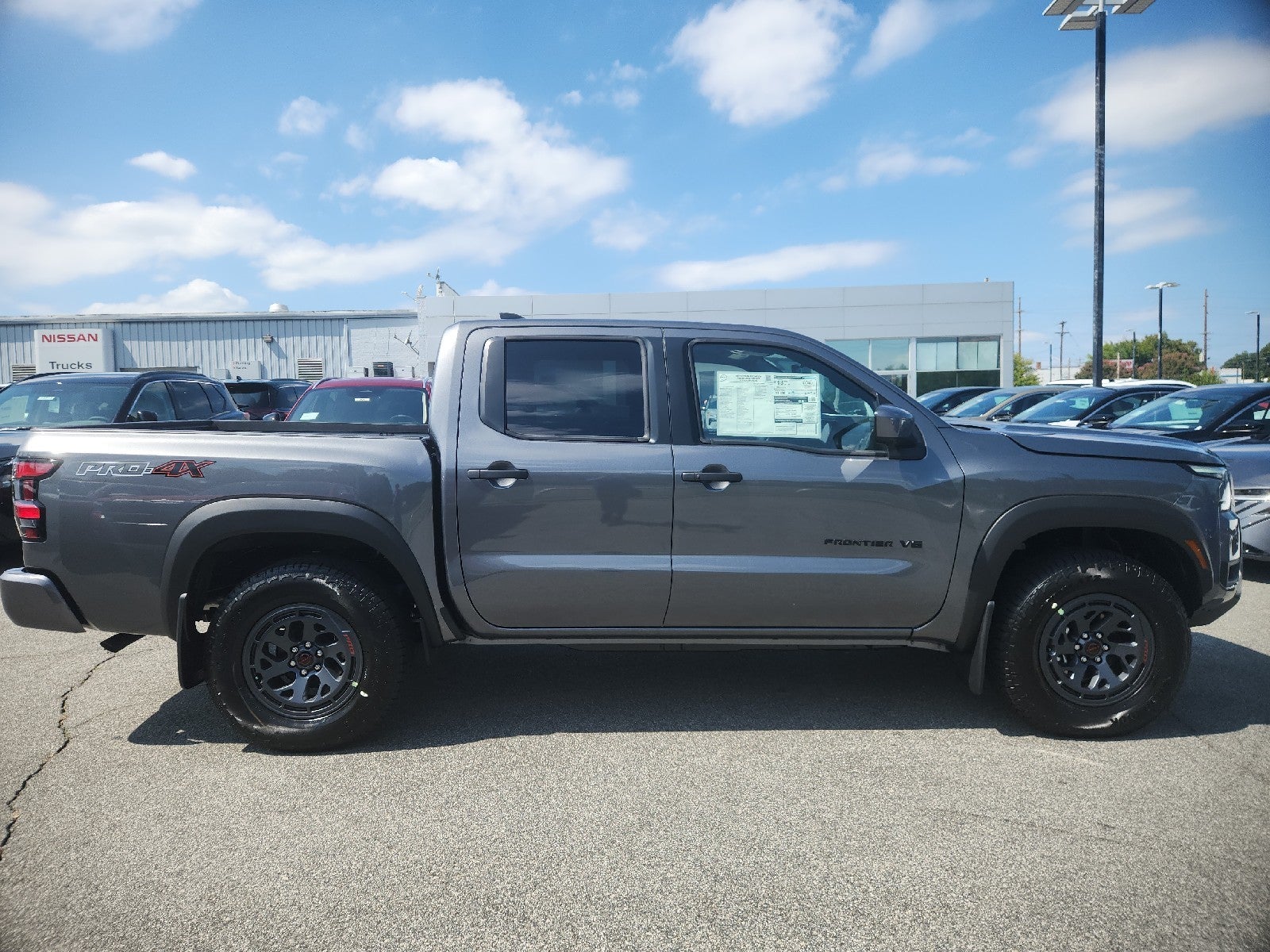 2027 Nissan Frontier Crew Cab PRO-4X®