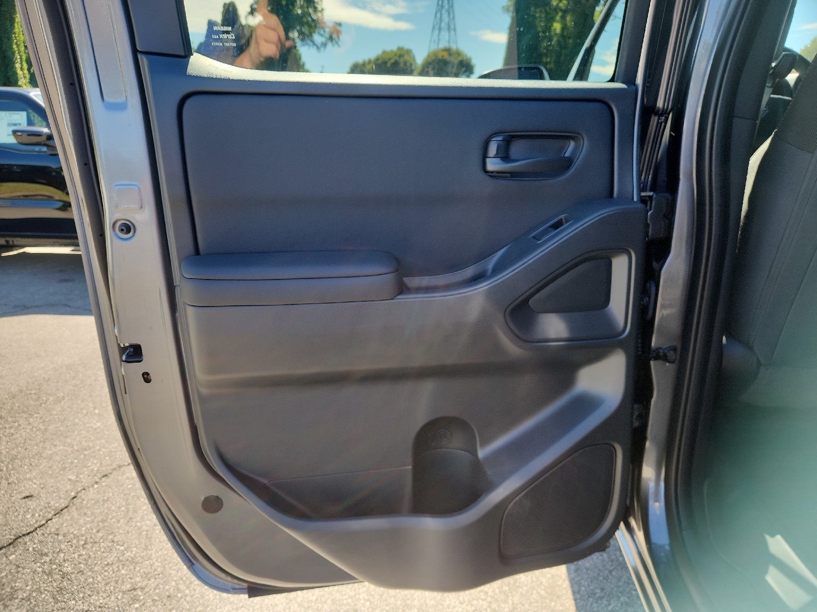 2027 Nissan Frontier Crew Cab SV