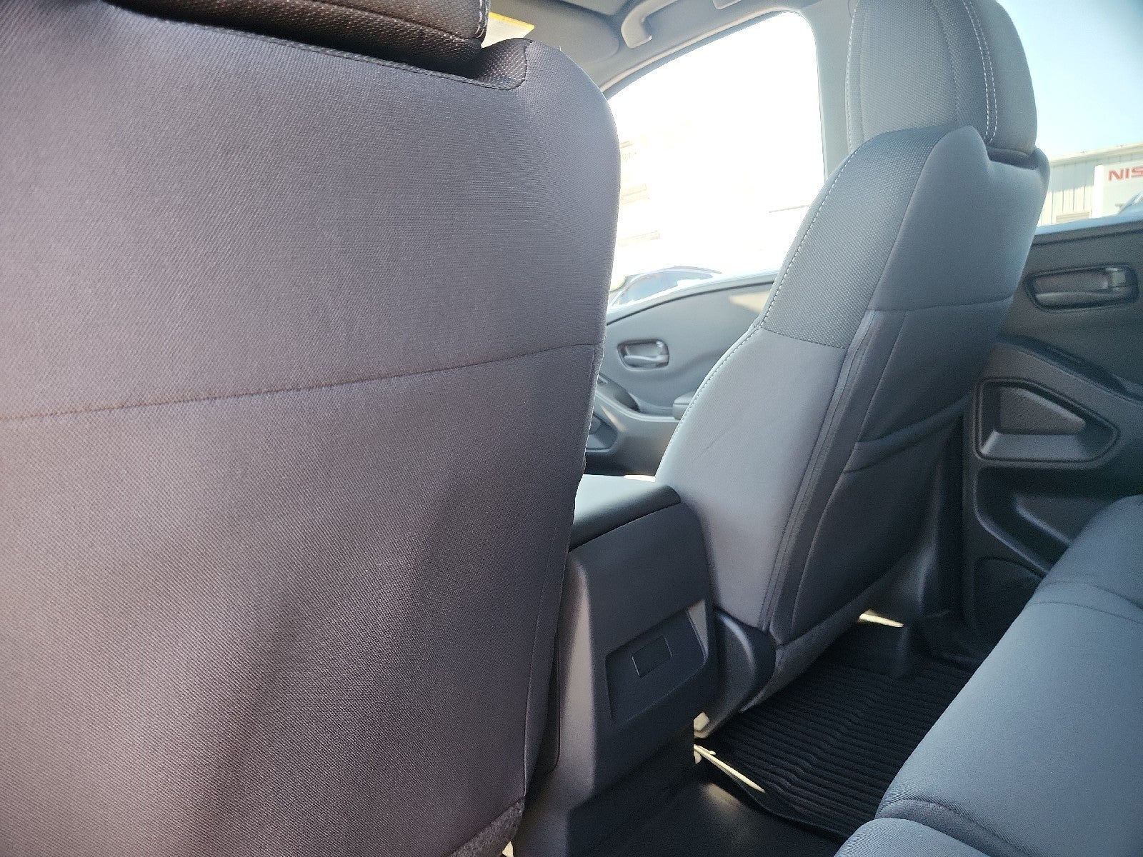 2027 Nissan Frontier Crew Cab SV