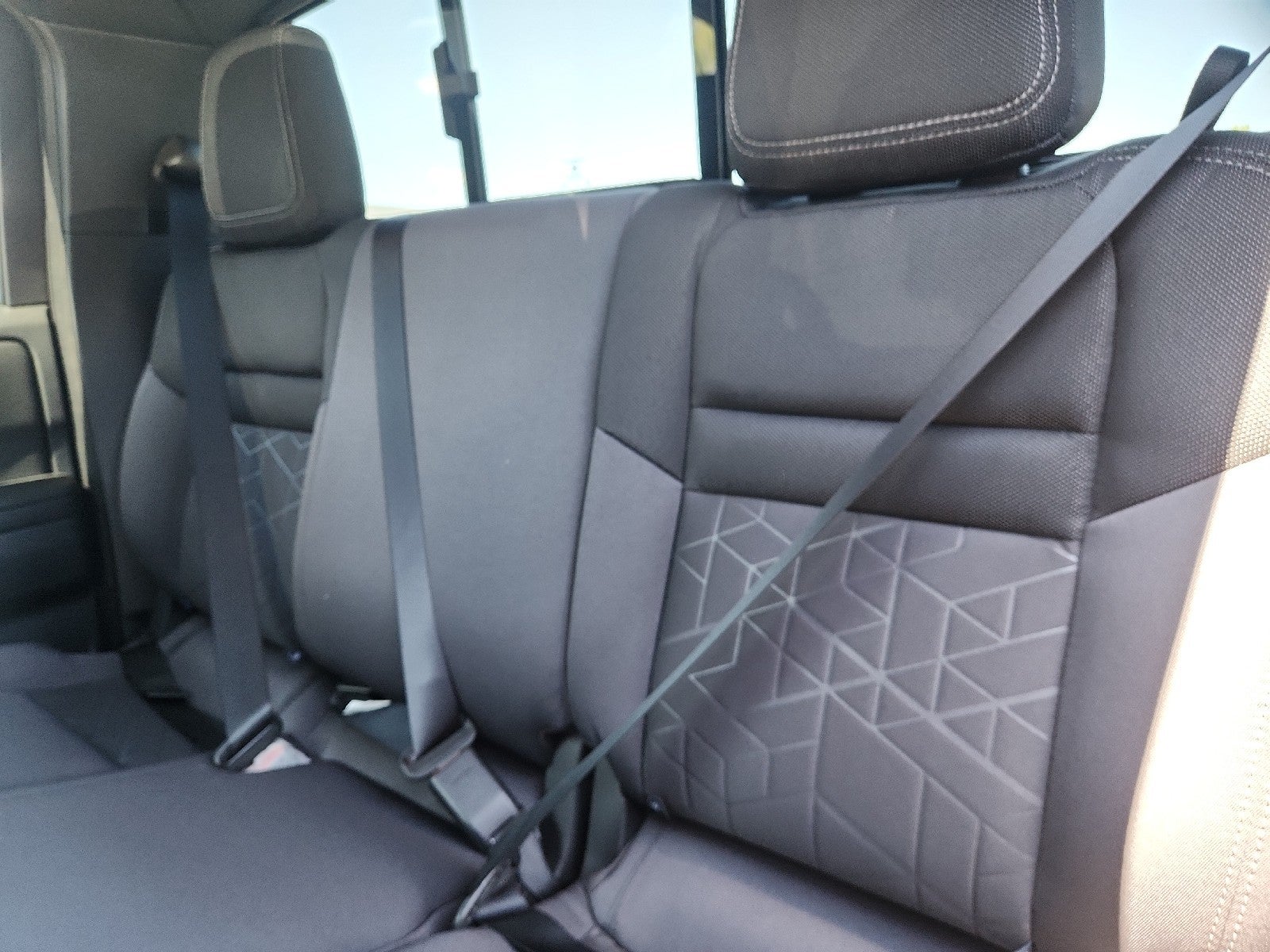 2027 Nissan Frontier Crew Cab SV