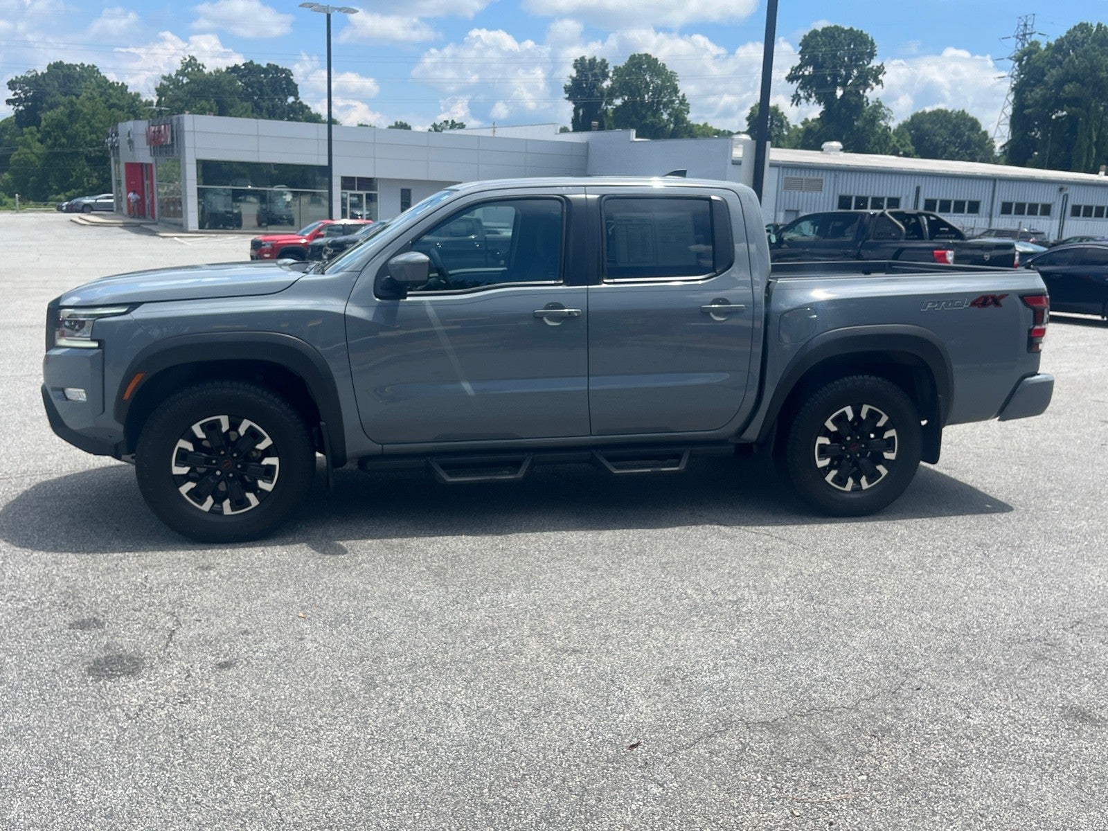 2024 Nissan Frontier PRO-4X