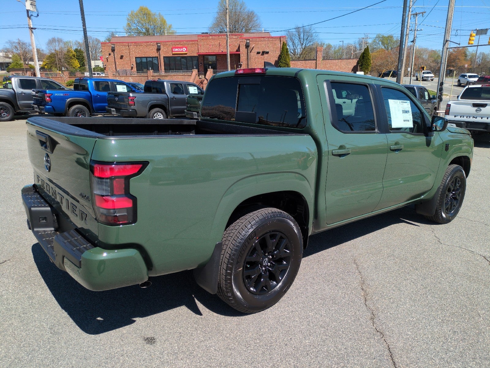 2026 Nissan Frontier Crew Cab SV