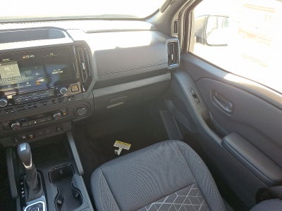 2026 Nissan Frontier Crew Cab SV