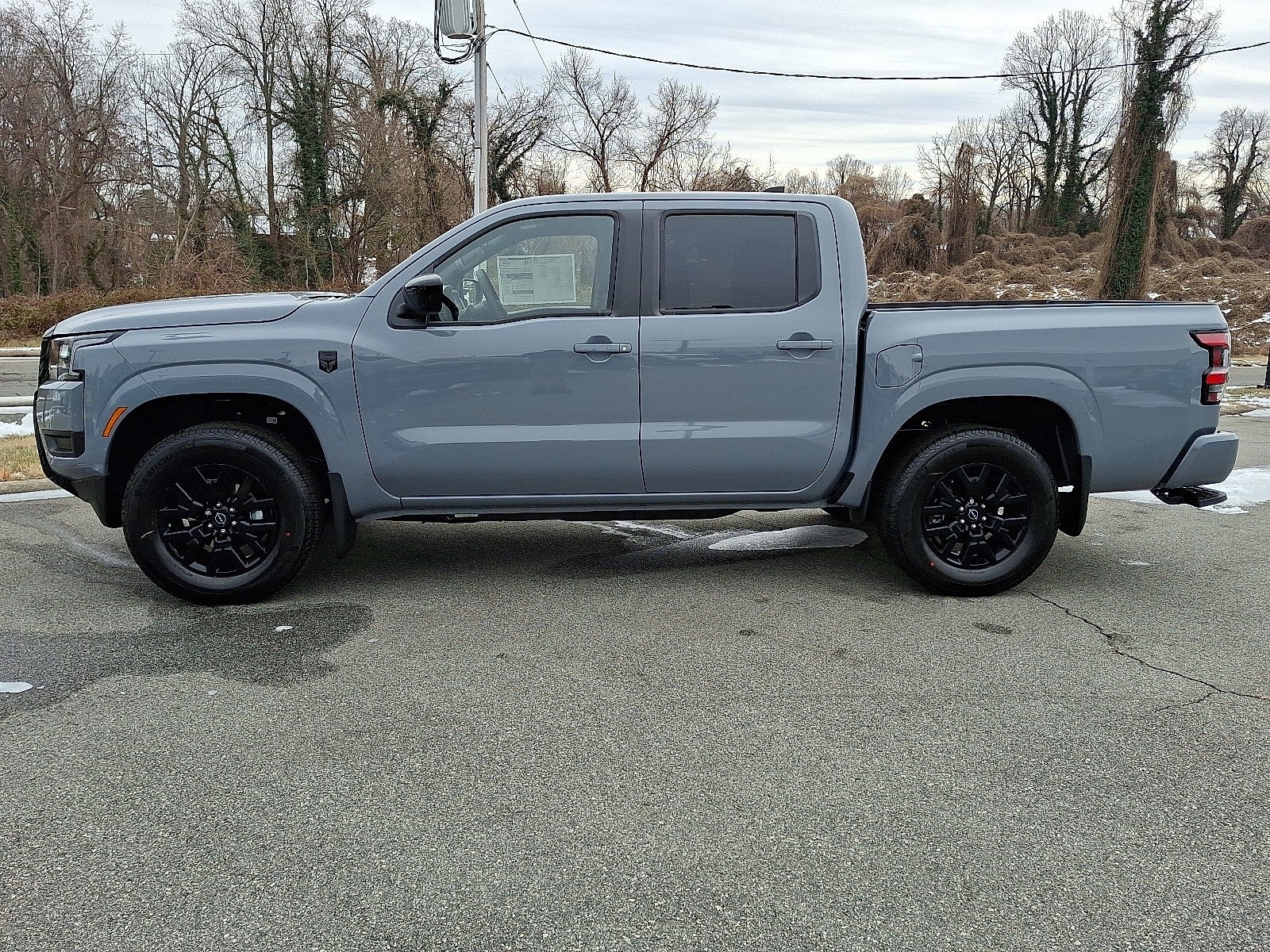2026 Nissan Frontier Crew Cab SV