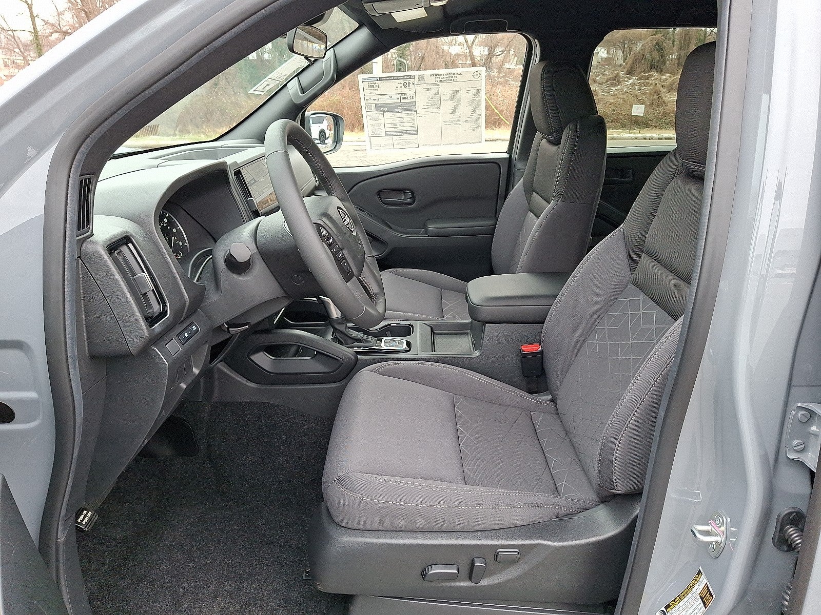 2026 Nissan Frontier Crew Cab SV