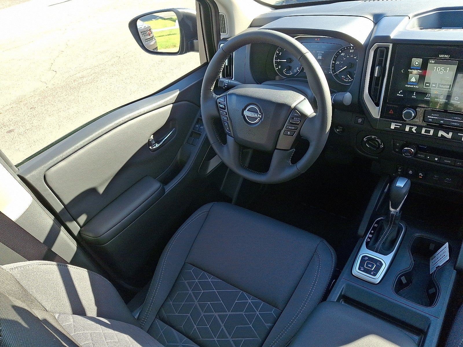 2026 Nissan Frontier Crew Cab SV