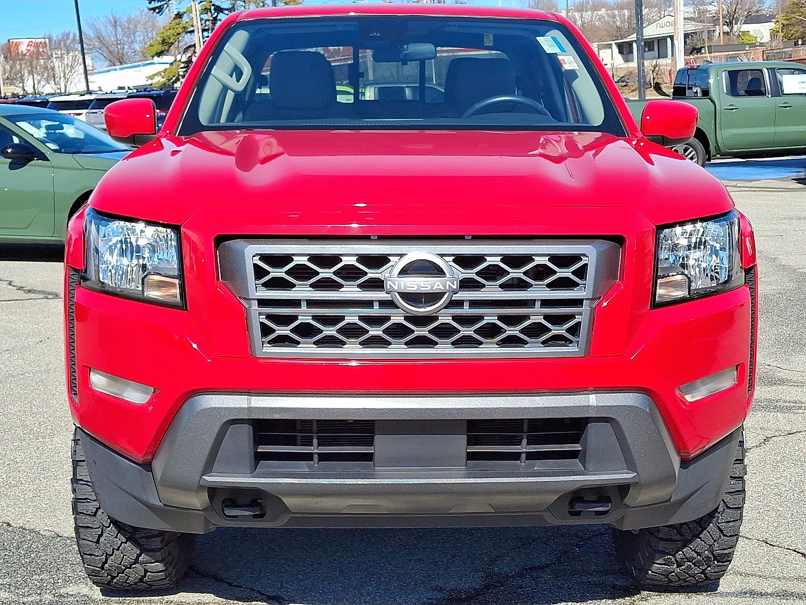 2023 Nissan Frontier SV
