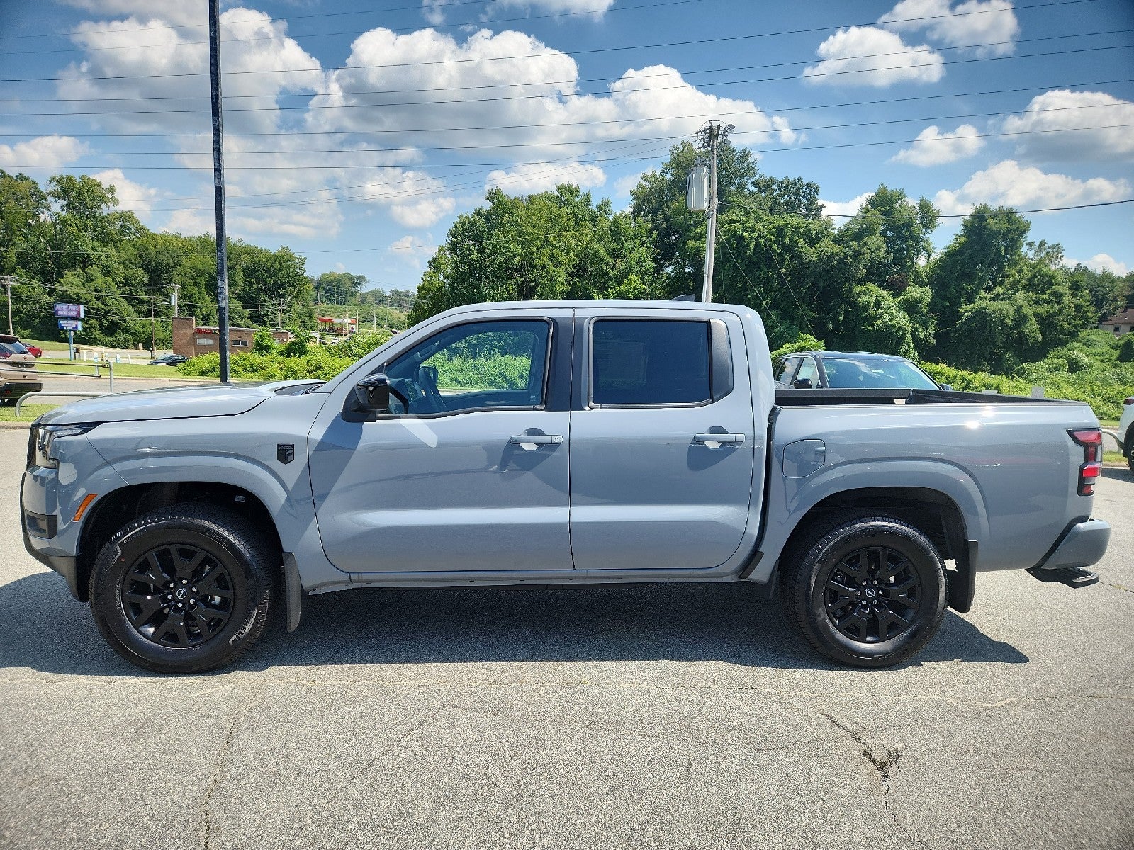 2026 Nissan Frontier Crew Cab SV