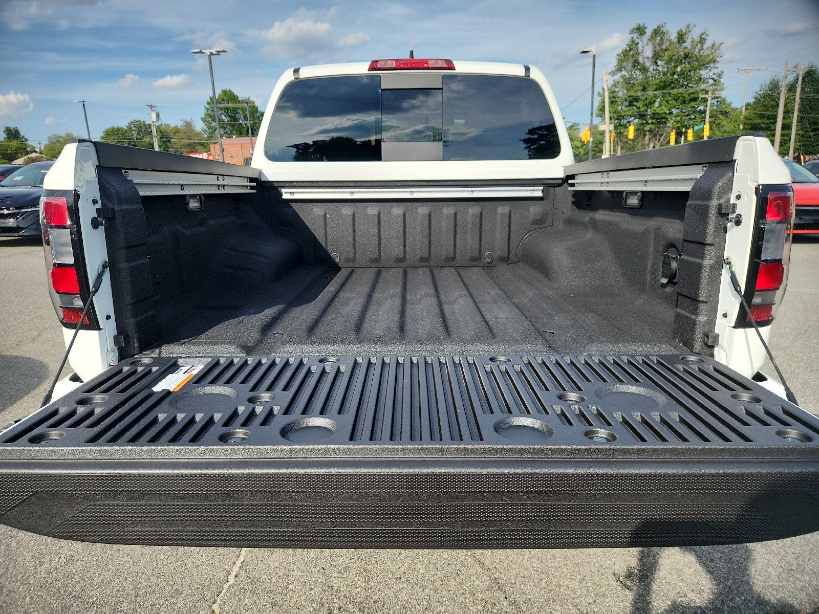 2027 Nissan Frontier Crew Cab PRO-4X®