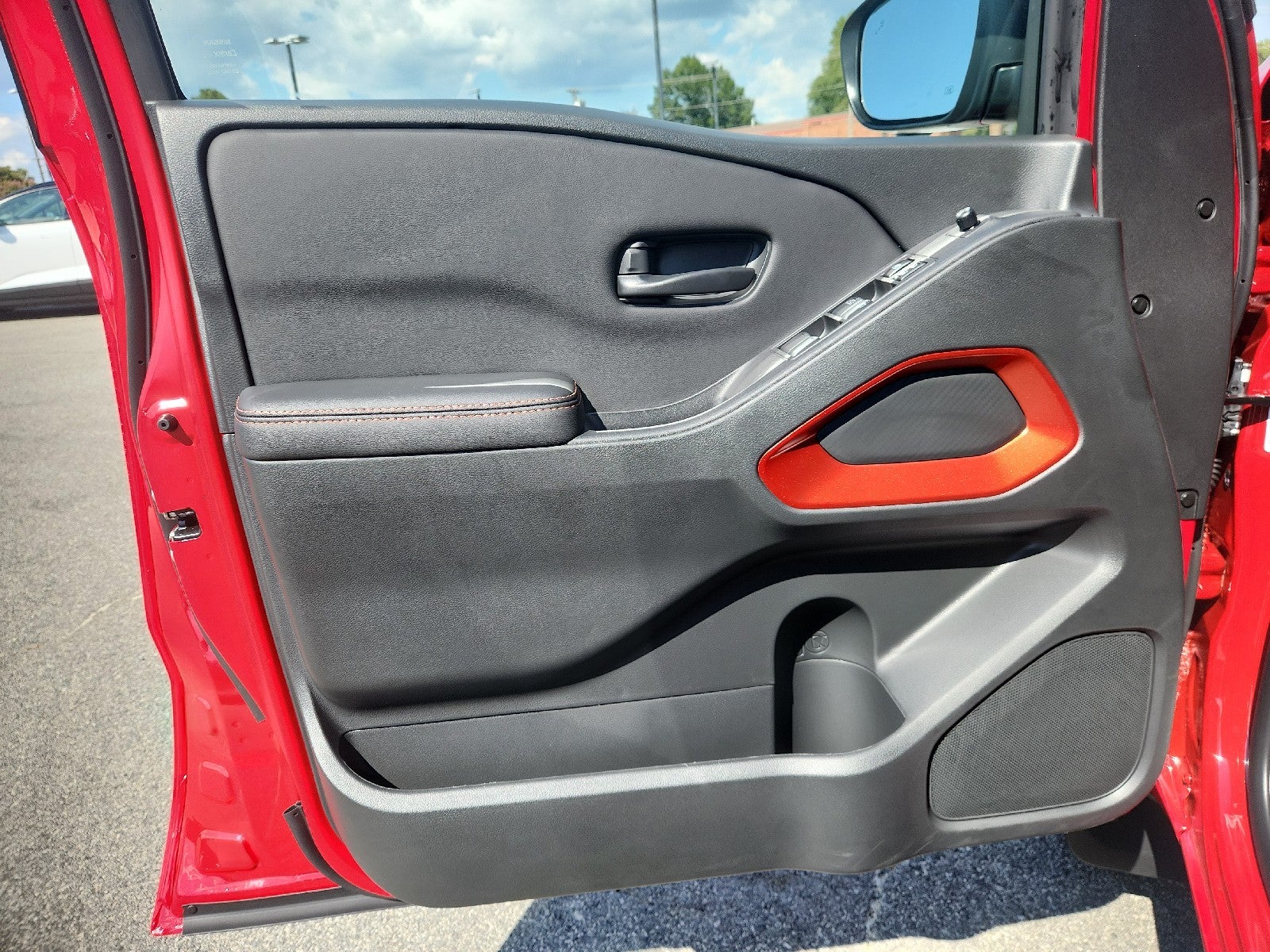 2027 Nissan Frontier Crew Cab PRO-4X® Long Bed