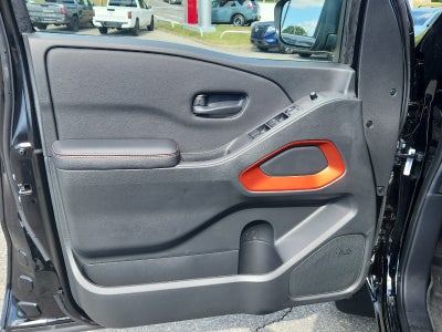 2026 Nissan Frontier Crew Cab PRO-4X® Long Bed