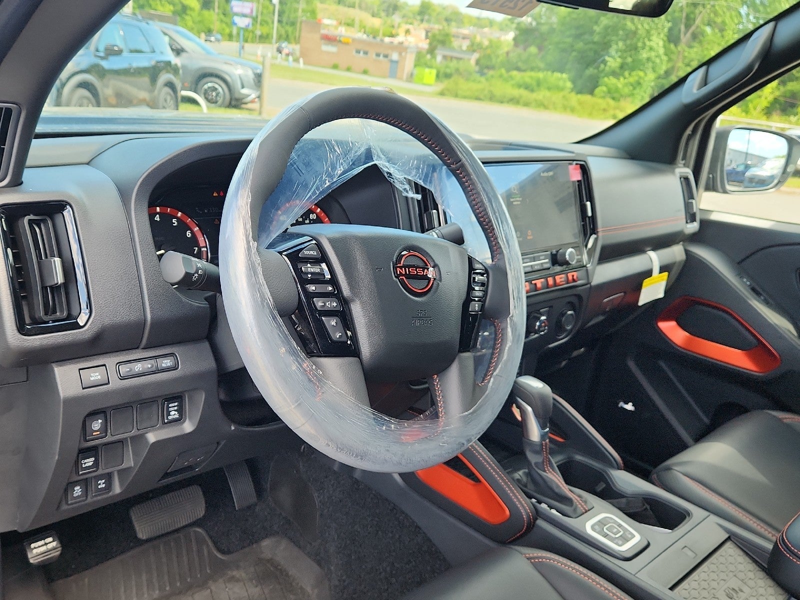 2026 Nissan Frontier Crew Cab PRO-4X® Long Bed