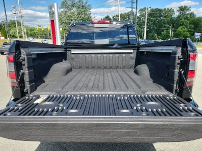 2026 Nissan Frontier Crew Cab PRO-4X® Long Bed