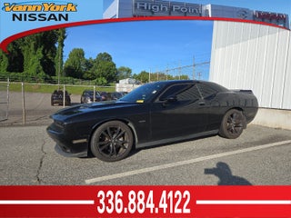 2018 Dodge Challenger R/T Shaker