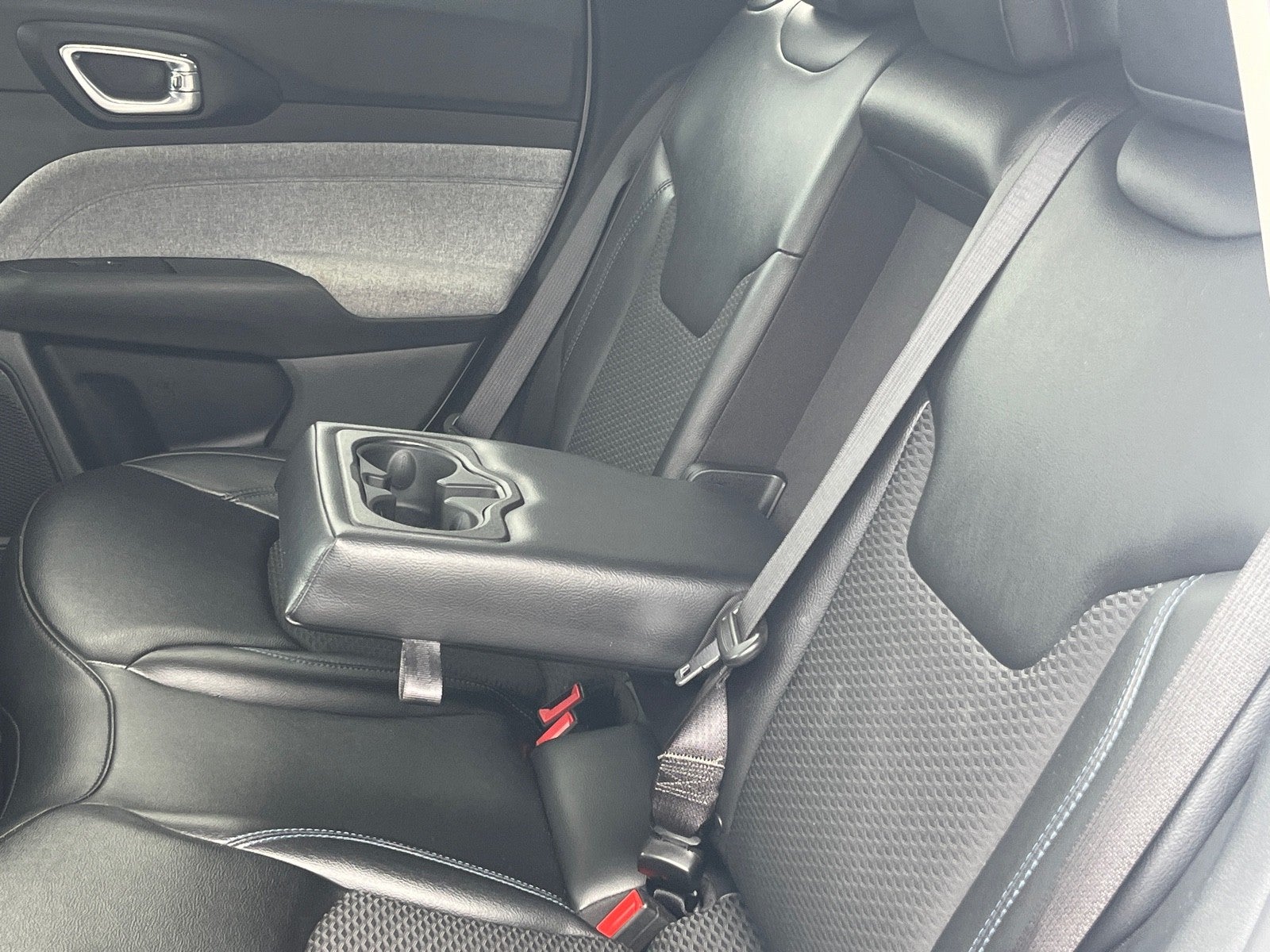 2022 Jeep Compass Altitude