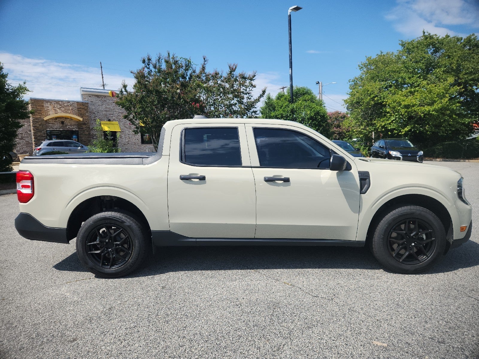 2025 Ford Maverick XL