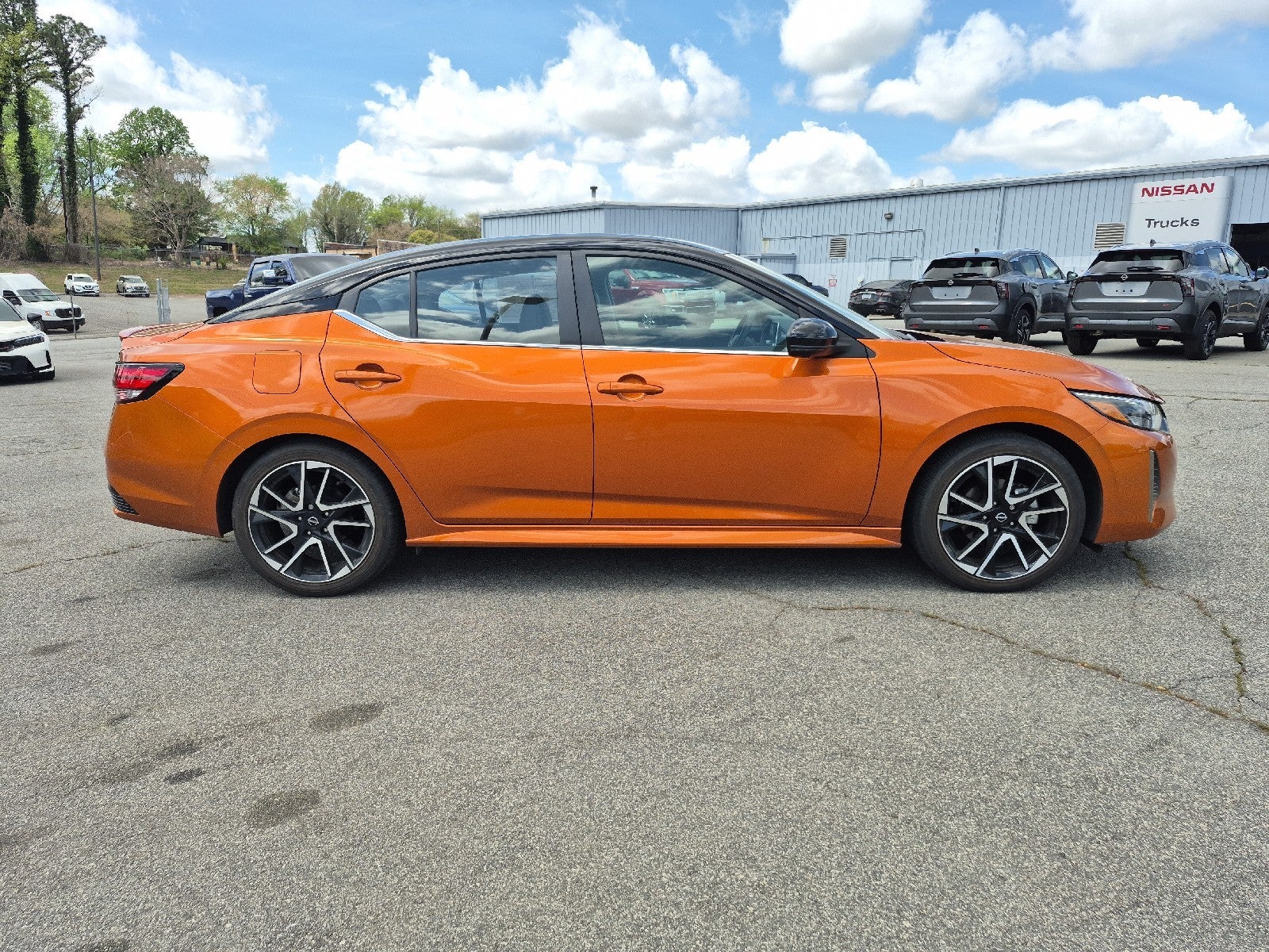 2025 Nissan Sentra SR