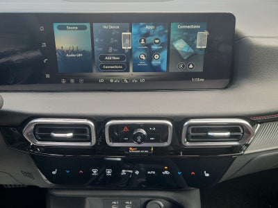 2027 Nissan Sentra SR Midnight Edition