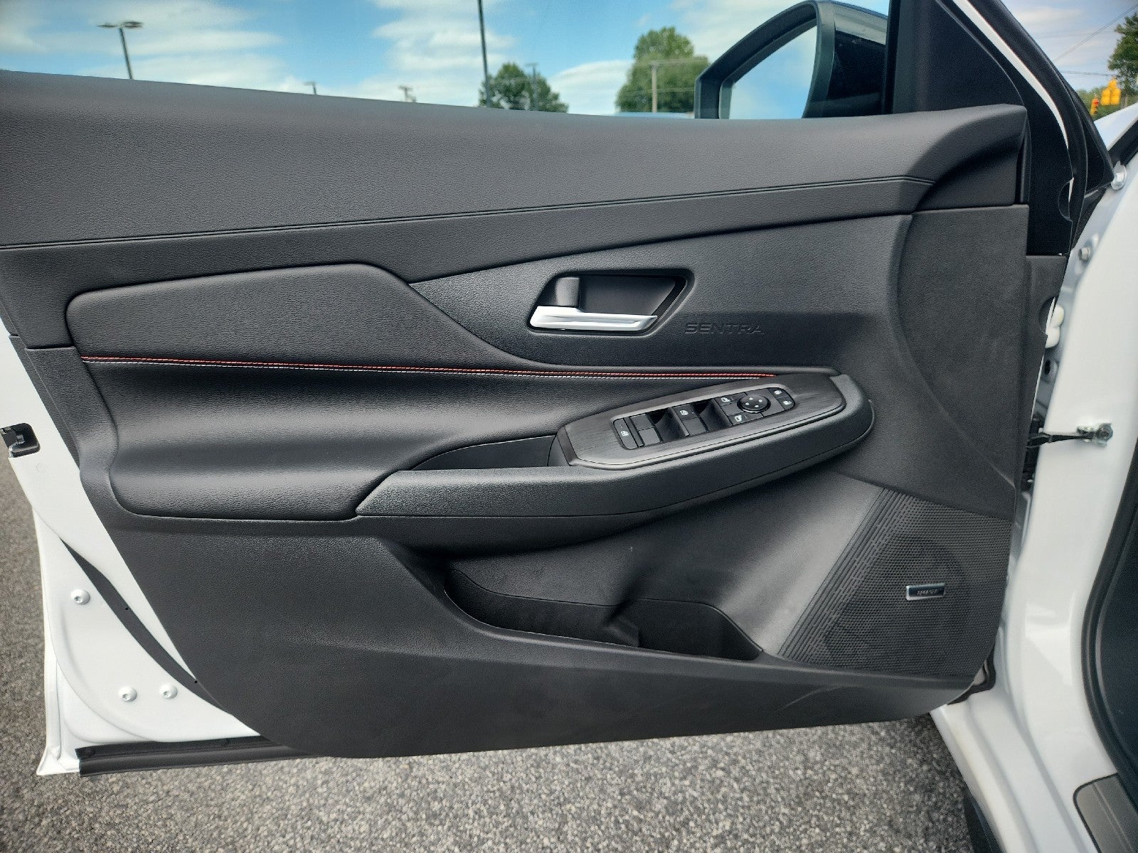 2027 Nissan Sentra SR Midnight Edition