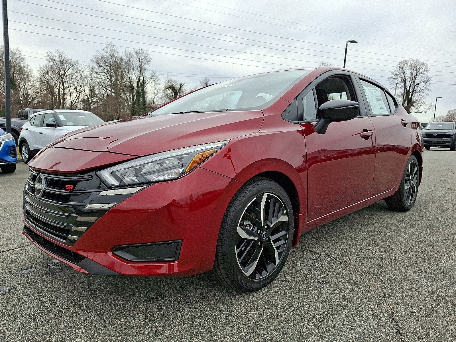 2025 Nissan Versa SR