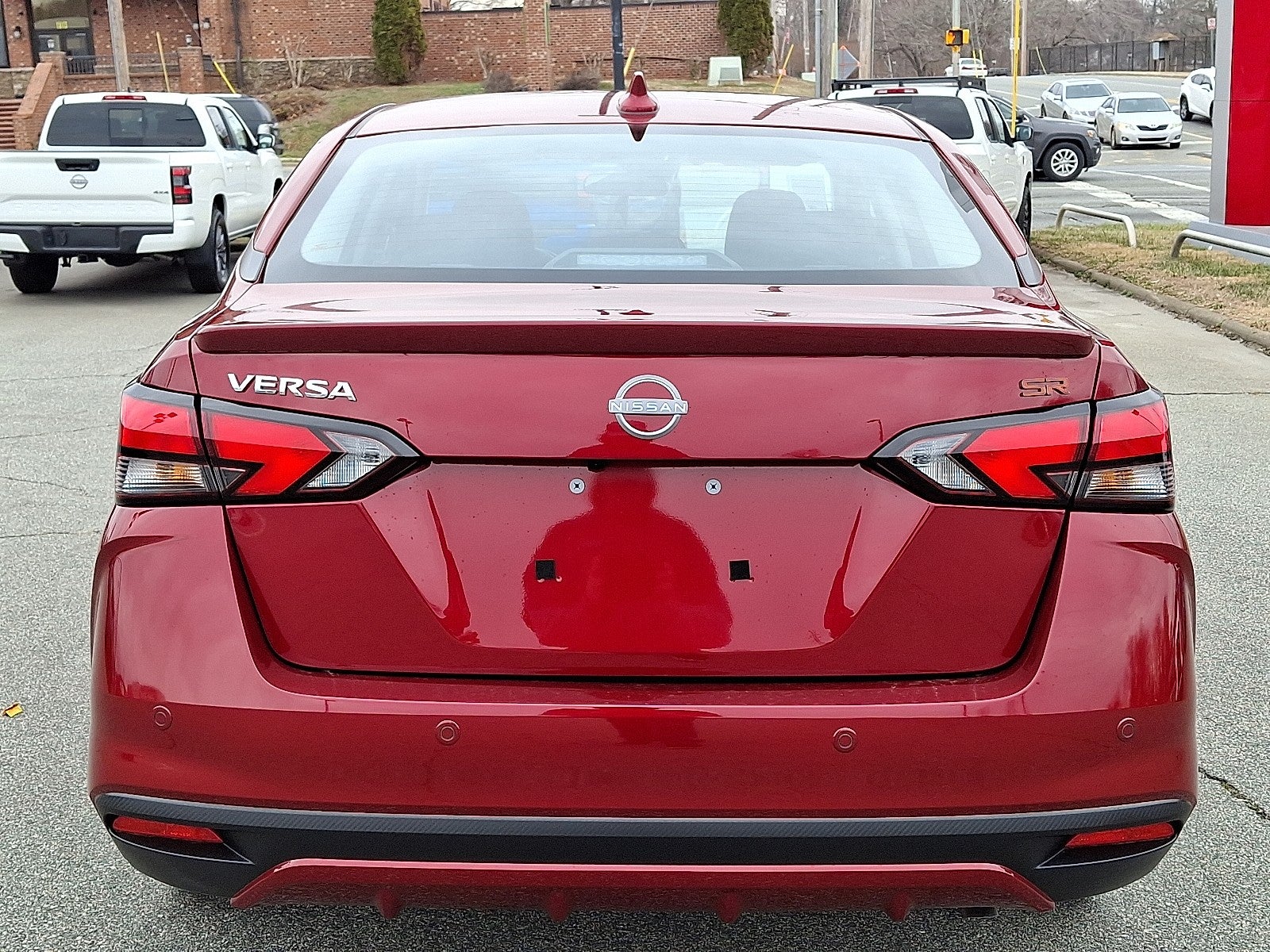 2025 Nissan Versa SR