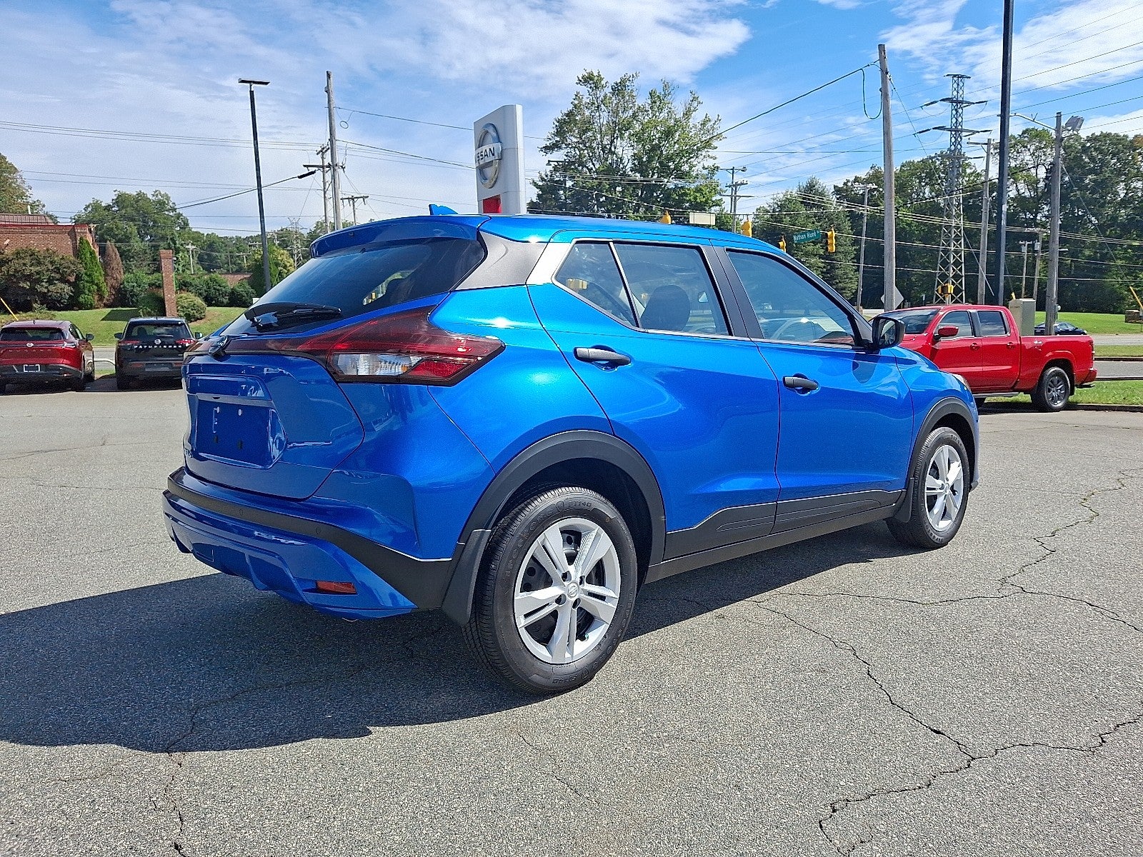 2025 Nissan Kicks Play S