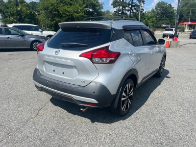 2020 Nissan Kicks SR
