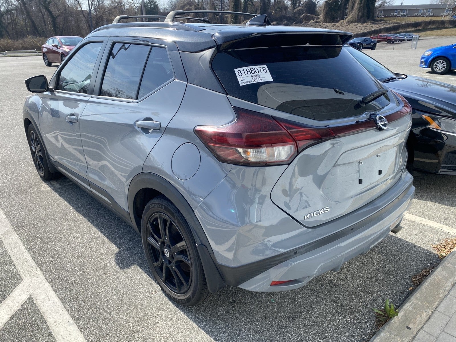 2021 Nissan Kicks SR