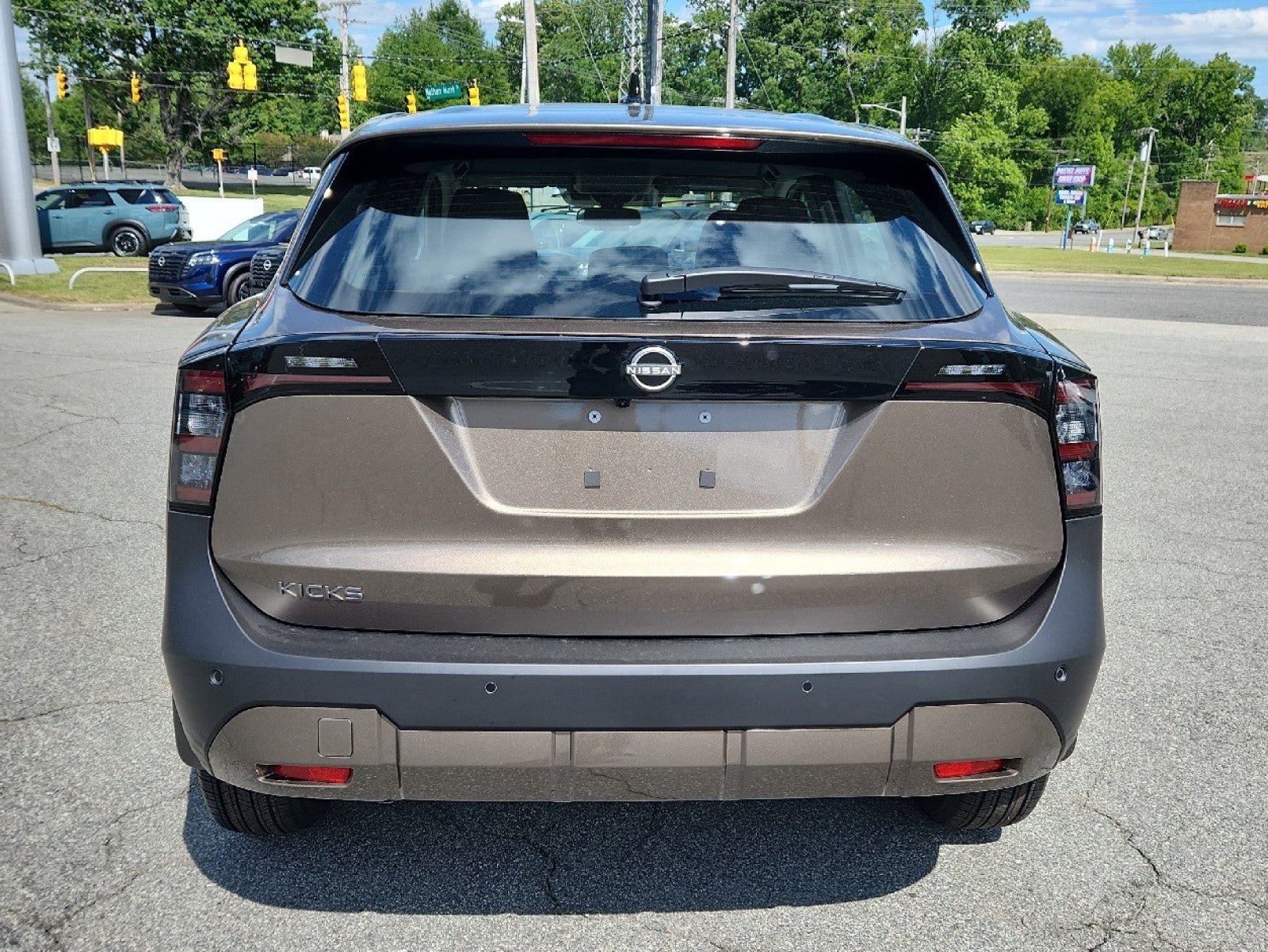 2026 Nissan Kicks S