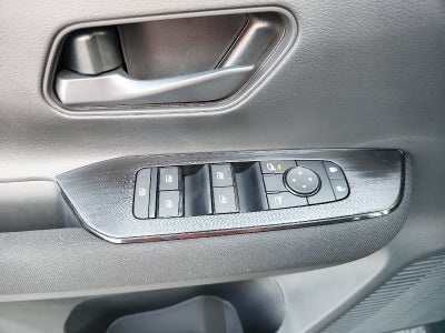 2027 Nissan Kicks S