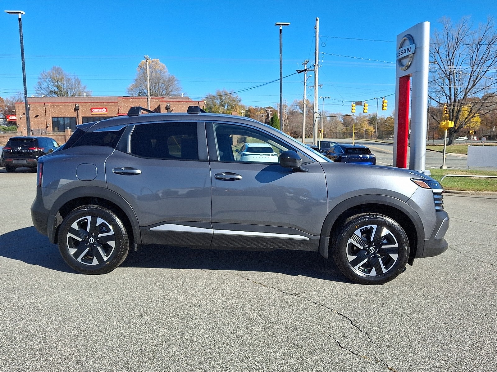 2026 Nissan Kicks SV