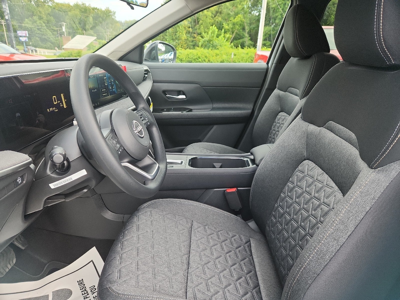 2027 Nissan Kicks SV
