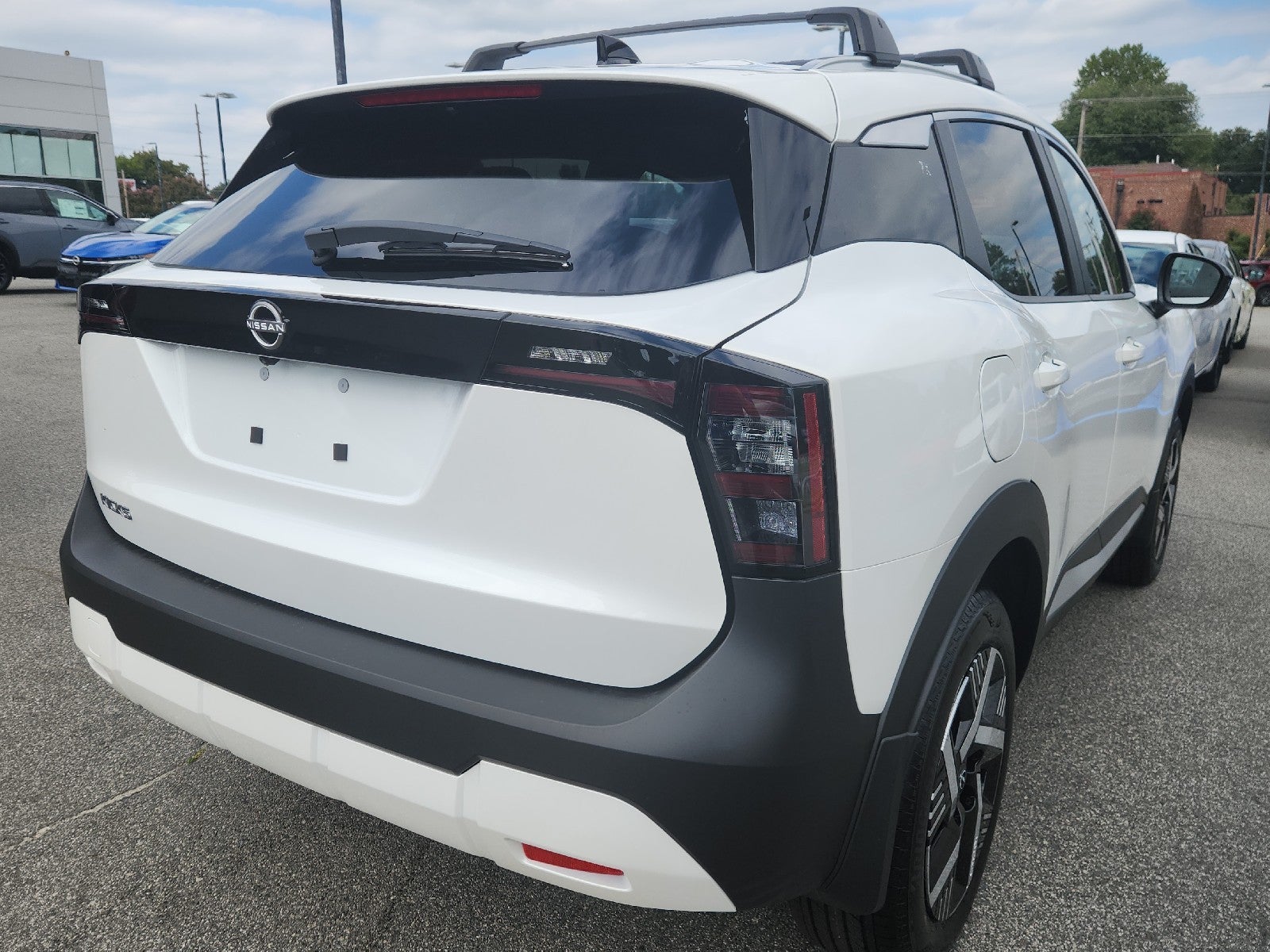 2027 Nissan Kicks SV