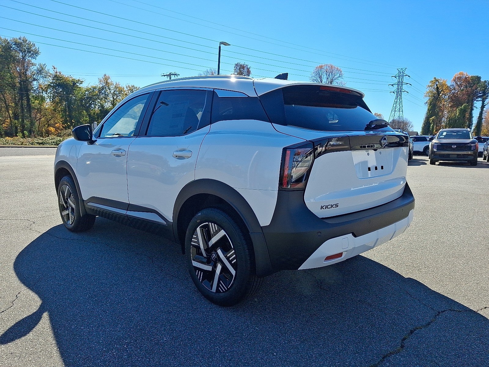 2026 Nissan Kicks SV