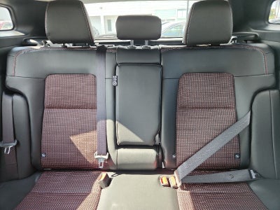 2027 Nissan Kicks SR