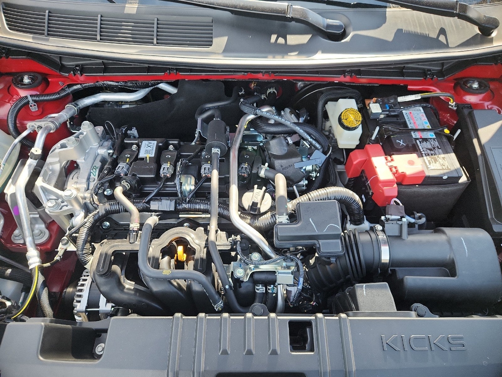 2026 Nissan Kicks SR