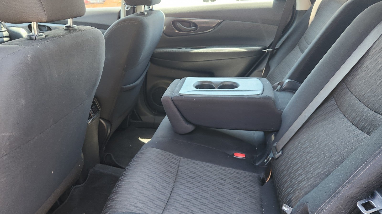 2020 Nissan Rogue S