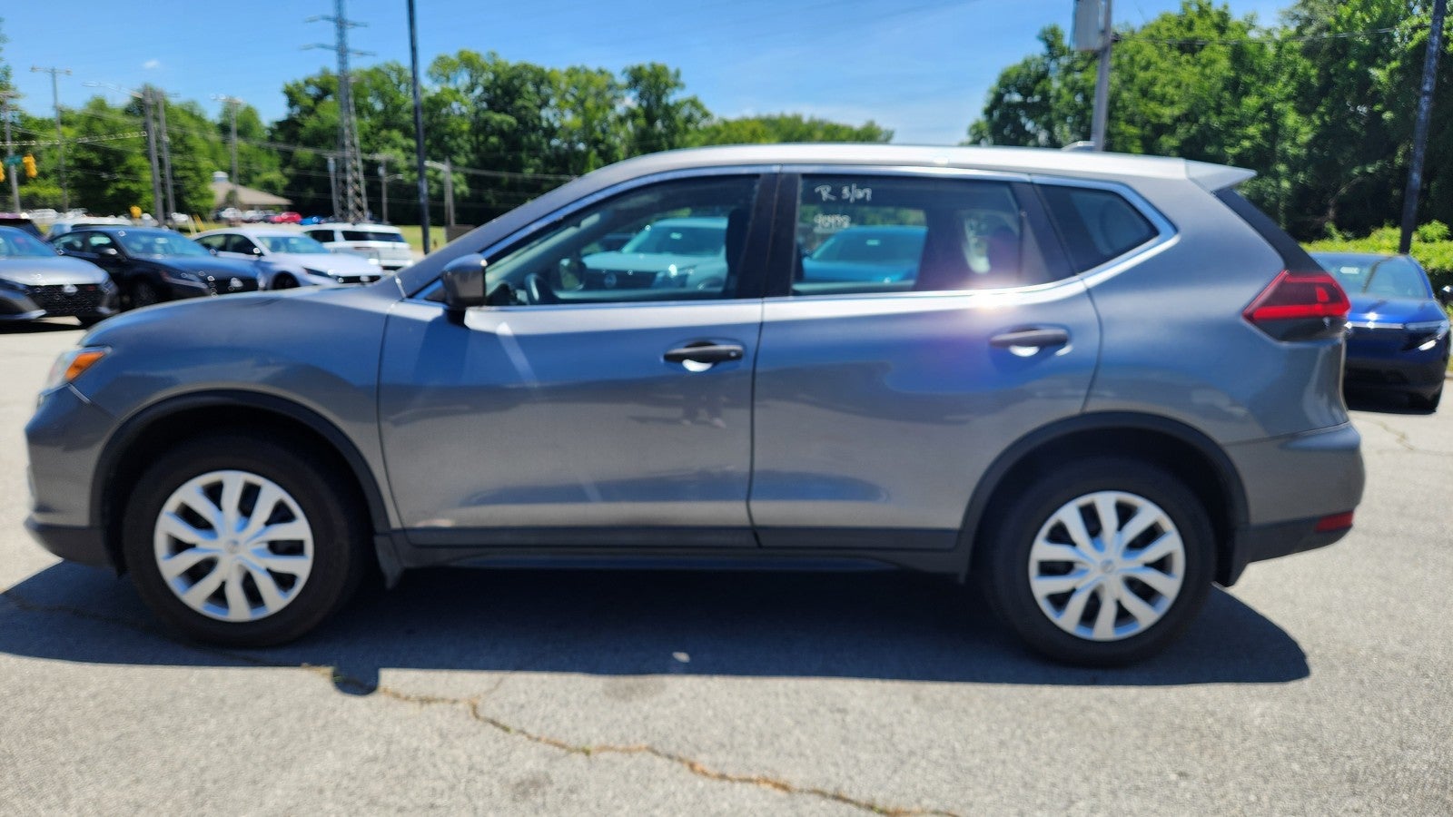 2020 Nissan Rogue S