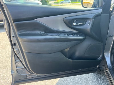 2023 Nissan Murano SL