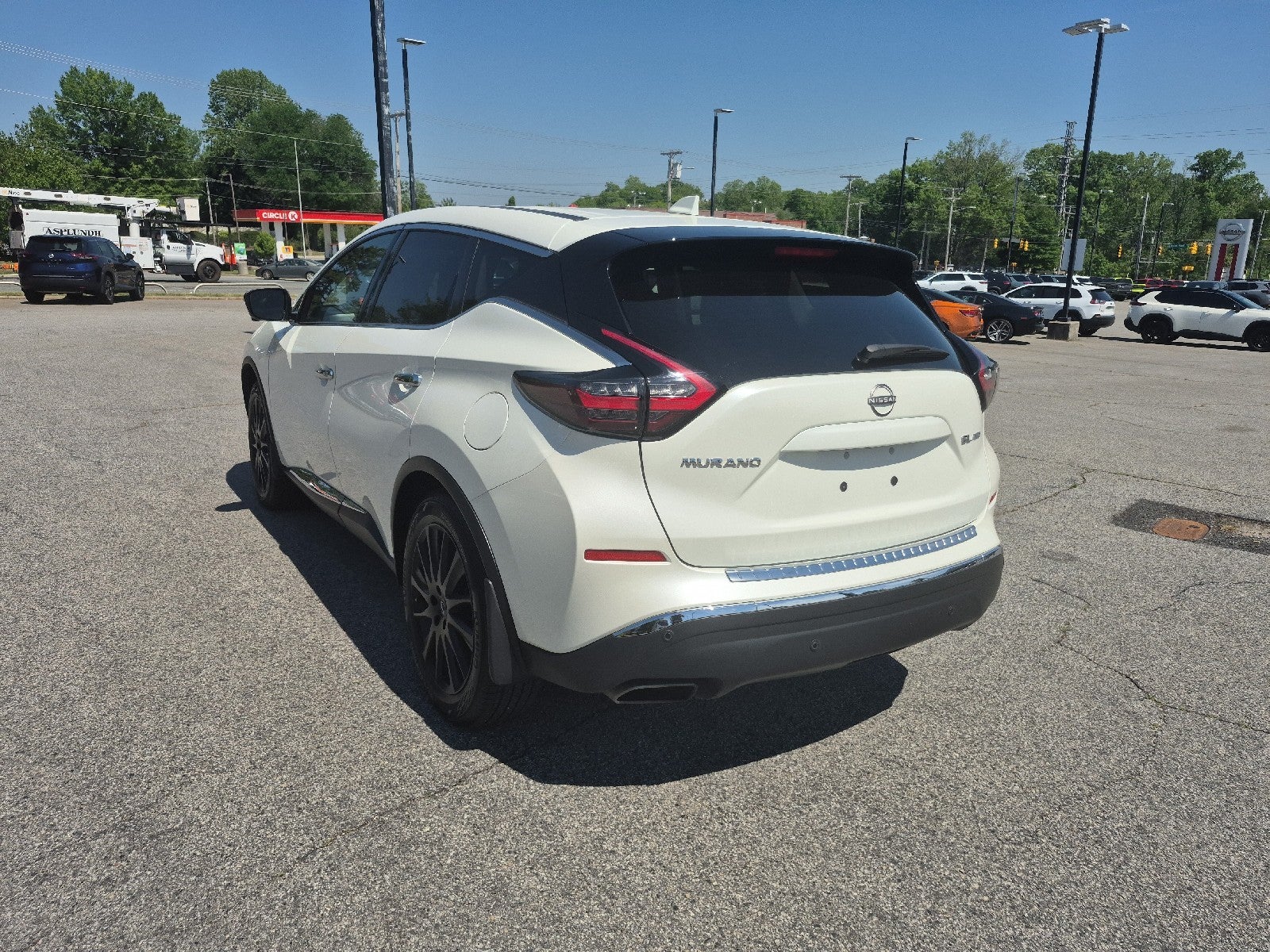 2024 Nissan Murano SL