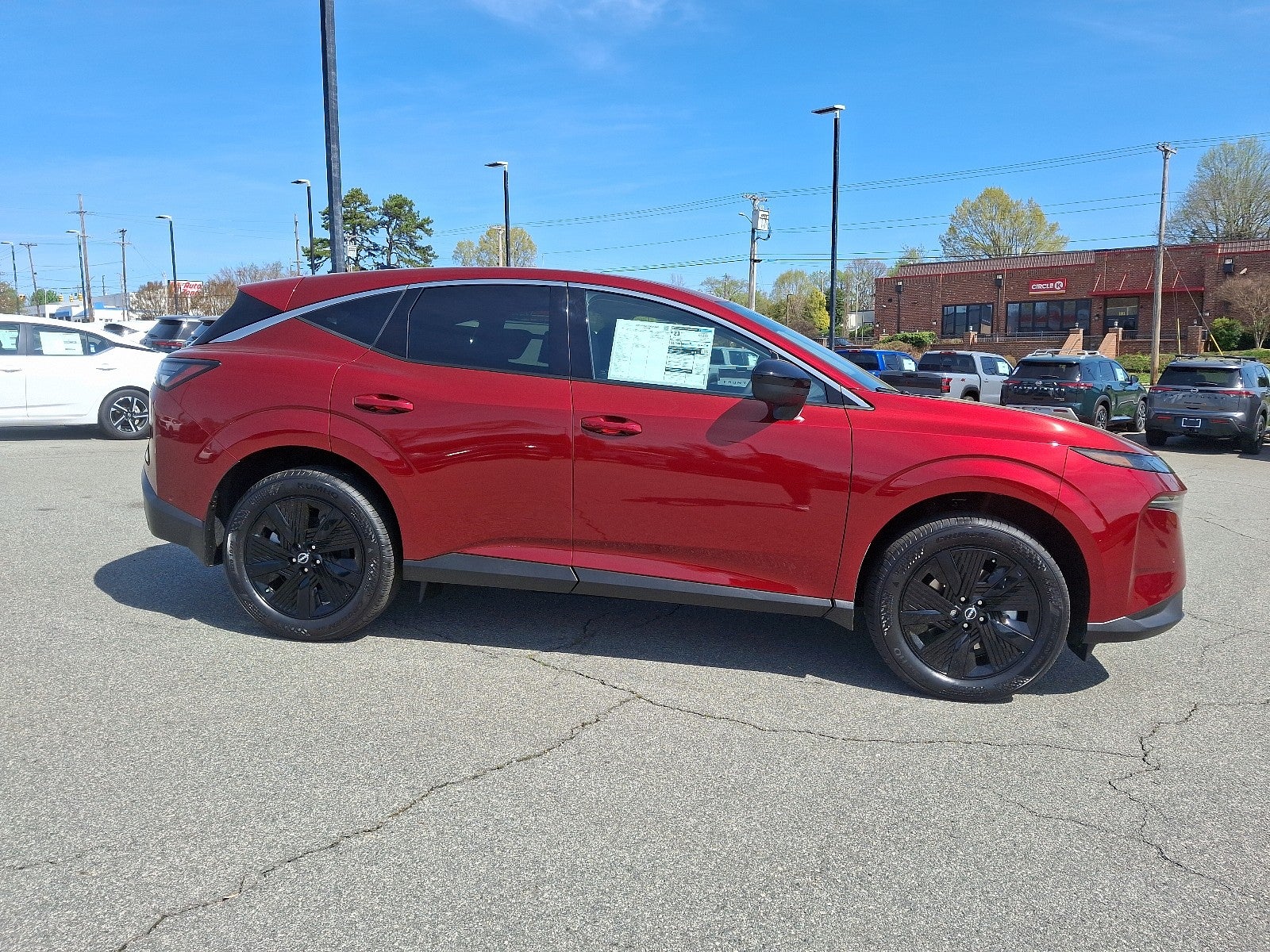 2025 Nissan Murano SV